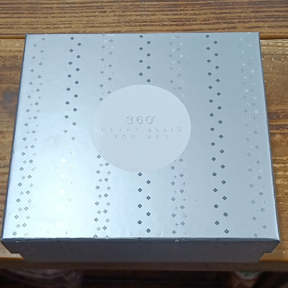 Perry Ellis Silver Gift Box for Men